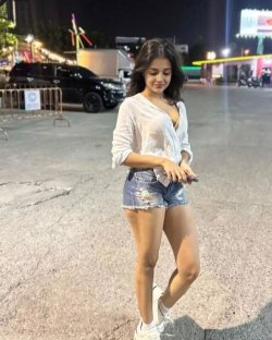 Call Girls In East Of Kailash ⎷(9599646485)⎷ Escorts Service In Delhi NCR Cash On Delivery.