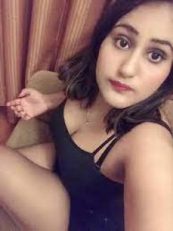 Call Girls Service In Kalkaji Metro, Female Delhi Service Escort Girls
