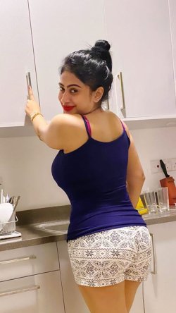 Call girls Janakpuri Call ~| @ Girls√ 9958O⎷18831) ✅Call Girls VIP