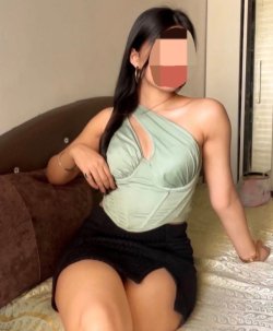 O9867746289// *Well Educated (High-Profile) Call Girls Near JUHU Hotel Mumbai